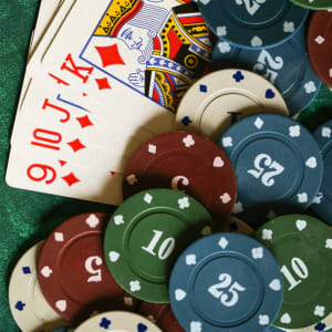 Цариббеан Студ против других варијанти покера