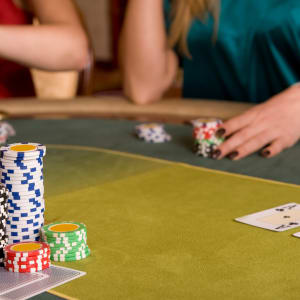 Предности и мане играња карипског студ покера