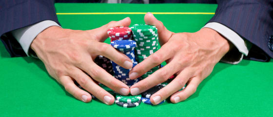 Како победити на видео покеру на мрежи: савети и стратегије за успех